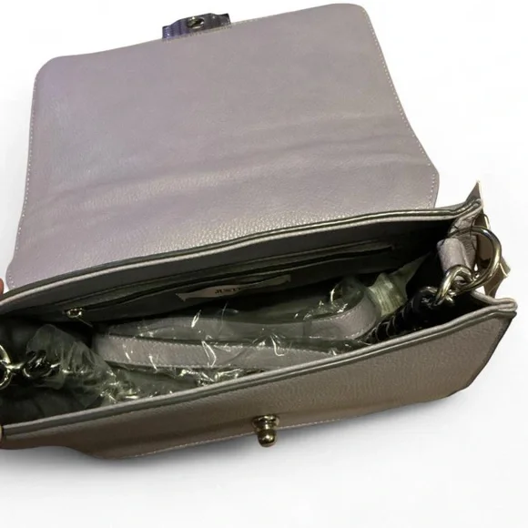 JustFab Quilted Light Purple Crossbody Bag - Picture 4 of 6